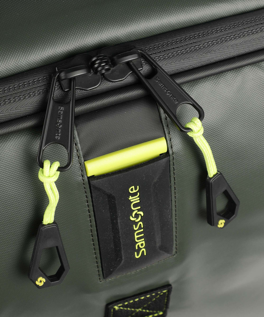 Samsonite Paradiver Light Spinner (4 wheels) jungle green