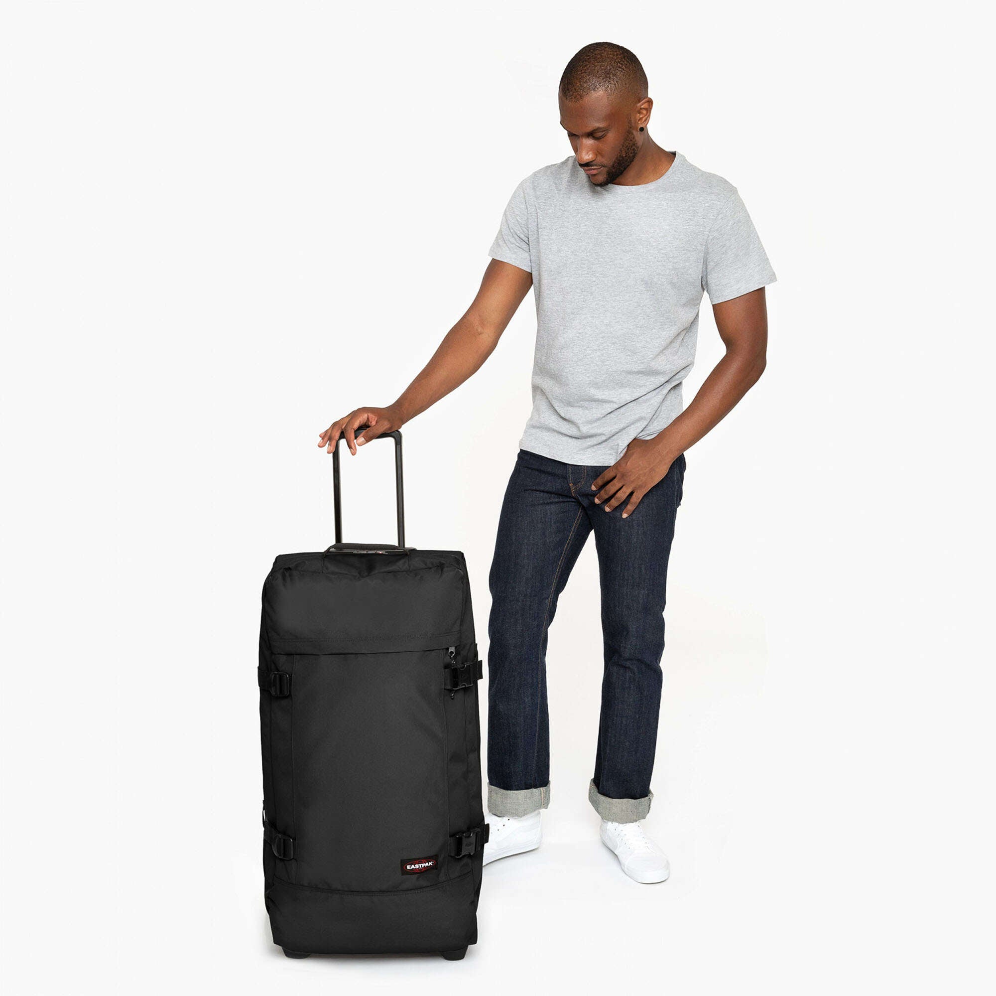 Eastpak Tranverz L Travel bag with wheels schwarz