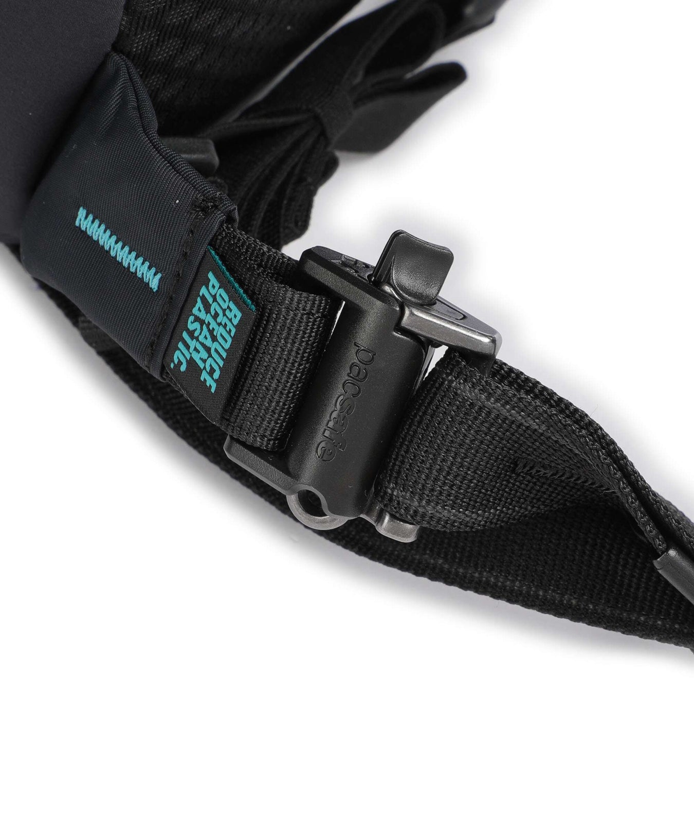 Pacsafe Eco 18L Hiking backpack black