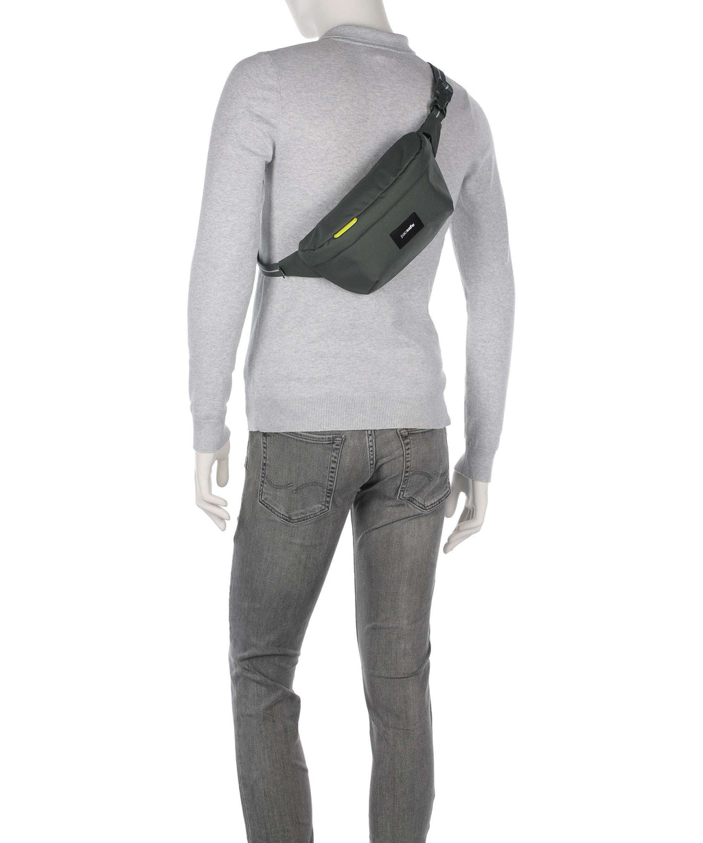 Pacsafe Go Belt bag spruce green