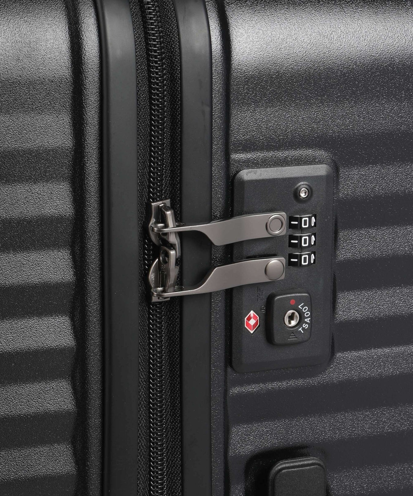 Echolac Celestra SuperTrunk M Spinner (4 wheels) black