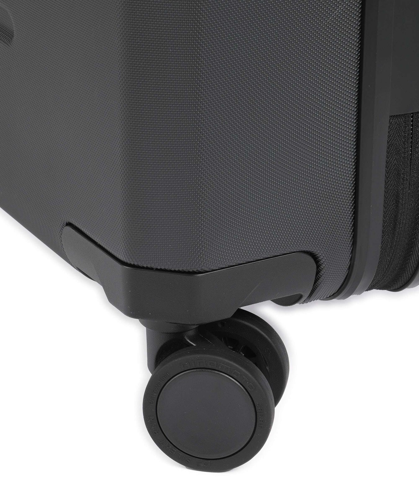 Db Ramverk S Front Spinner (4 wheels) black out