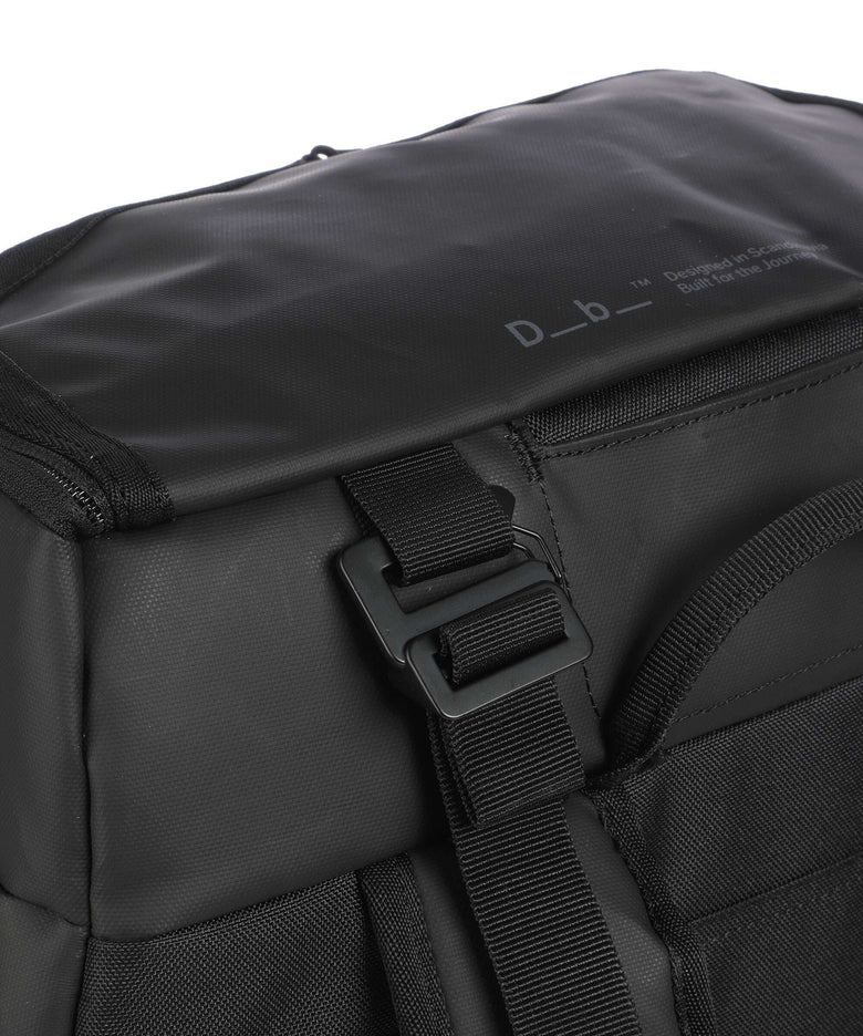 Db Hugger 45L Travel backpack black out