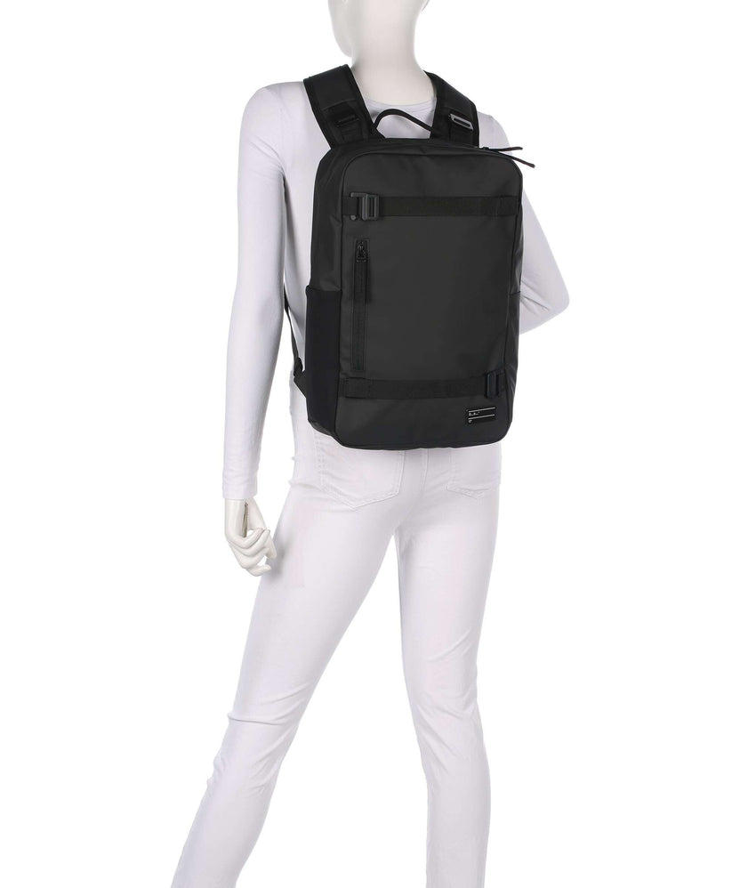 Db 17 Backpack black out