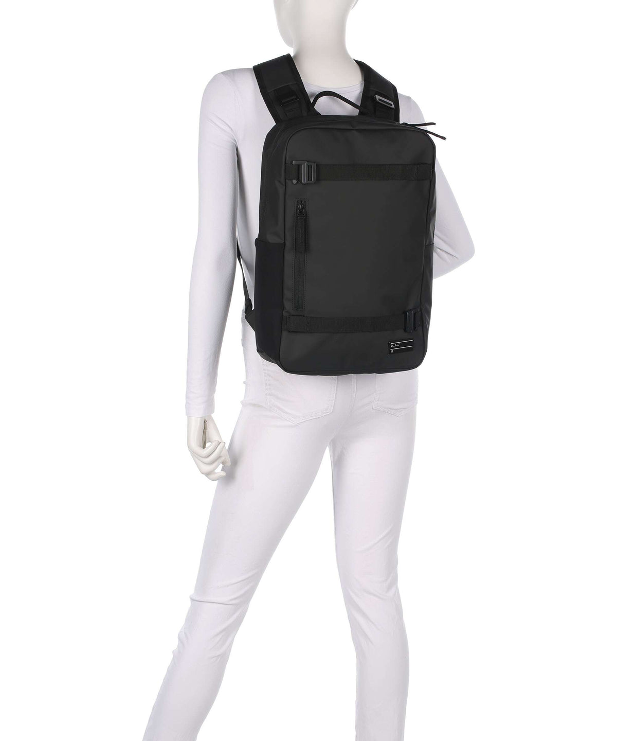 Db 17 Backpack oatmilk