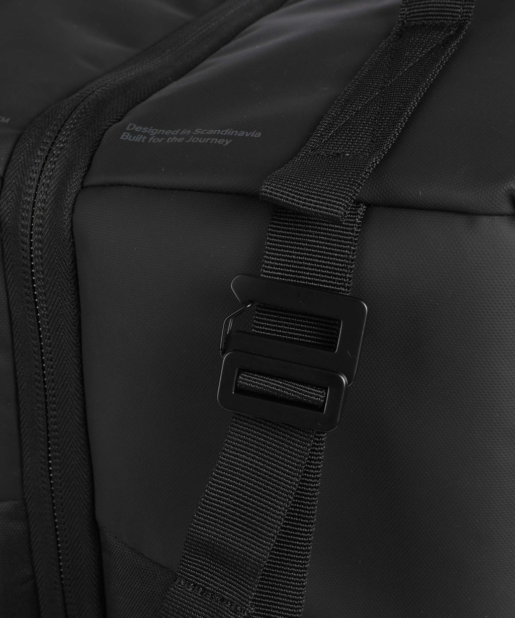 Db Roamer Pro 90 Travel backpack black out