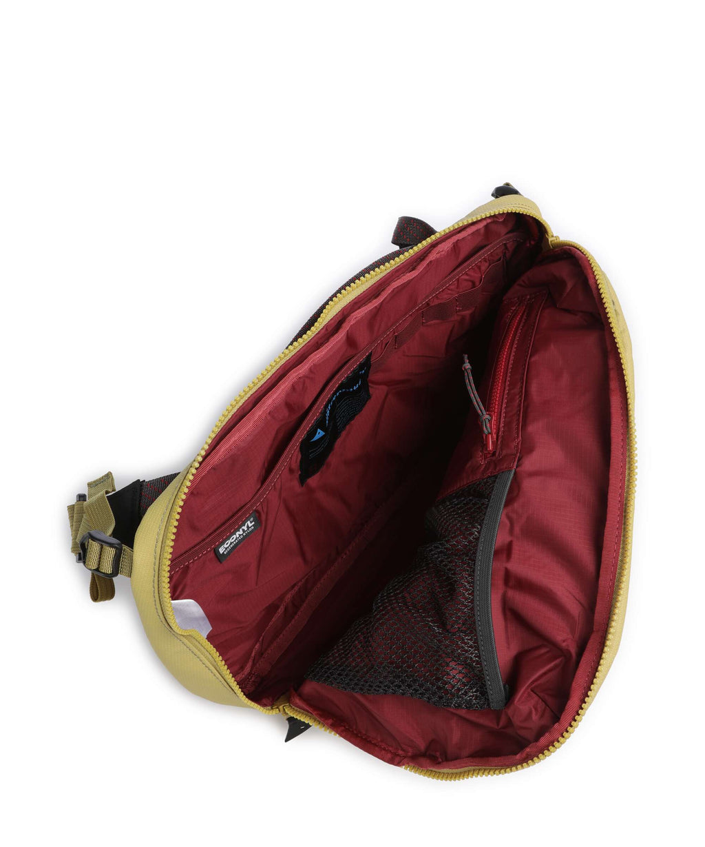 Klättermusen Gaut Briefcase dark straw