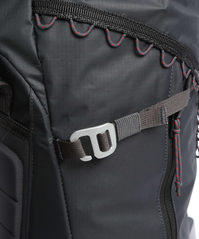 Klättermusen Ull 20 Hiking backpack raven