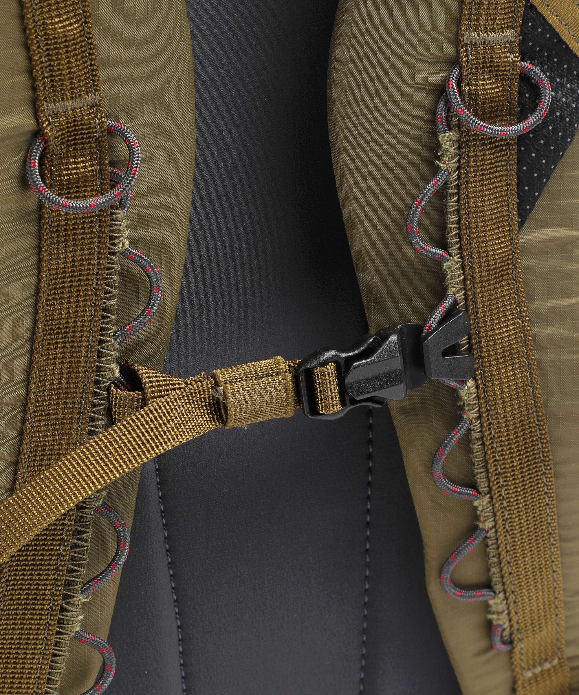 Klättermusen Gjalp 18 Backpack olive