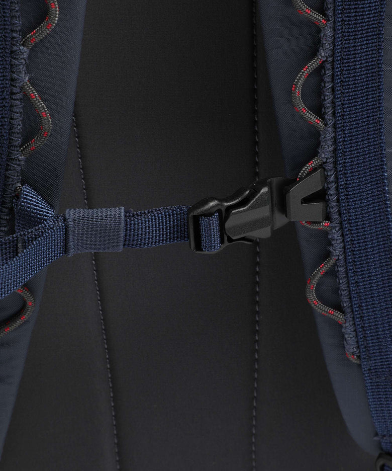 Klättermusen Gjalp 18 Backpack indigo blue