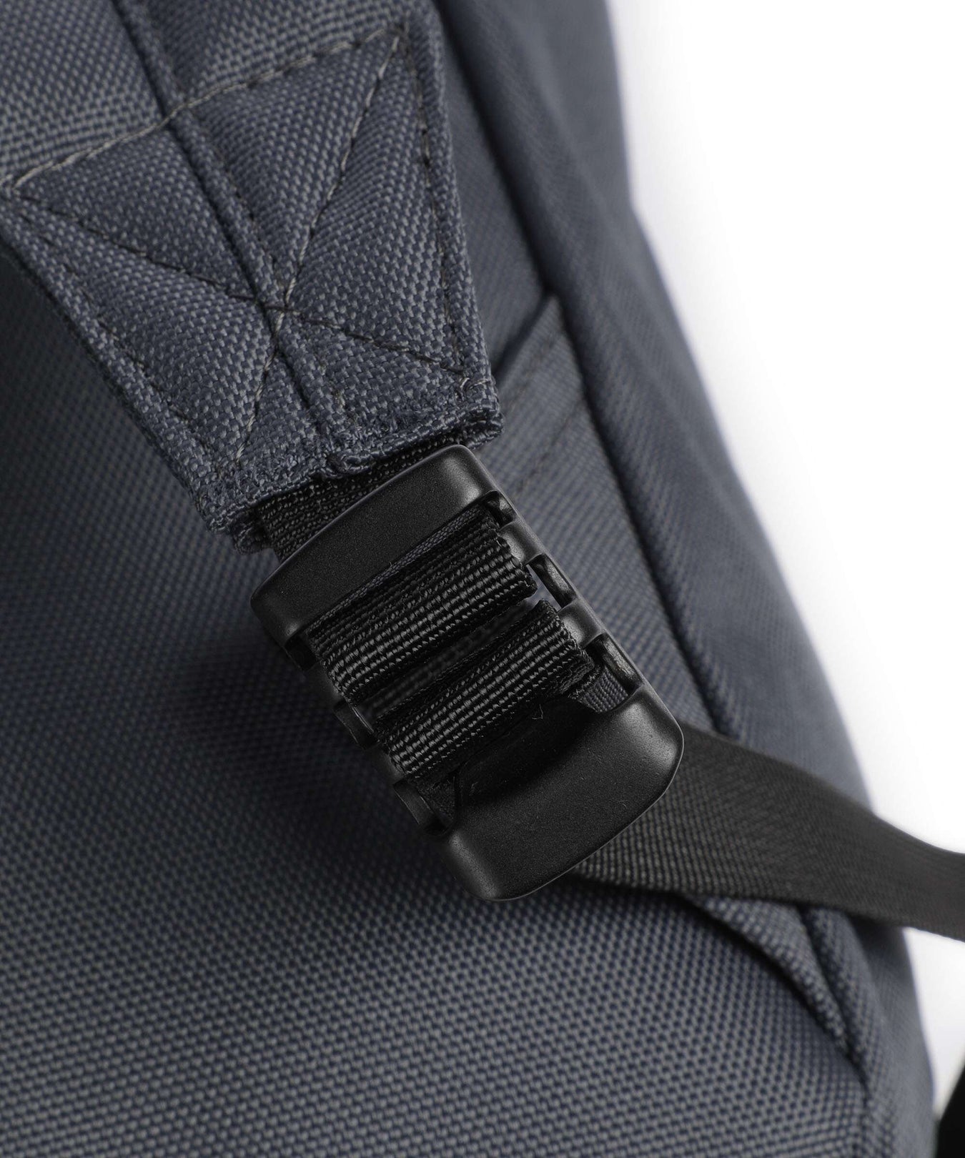 Sandqvist Ground L Rolltop backpack asphalt 