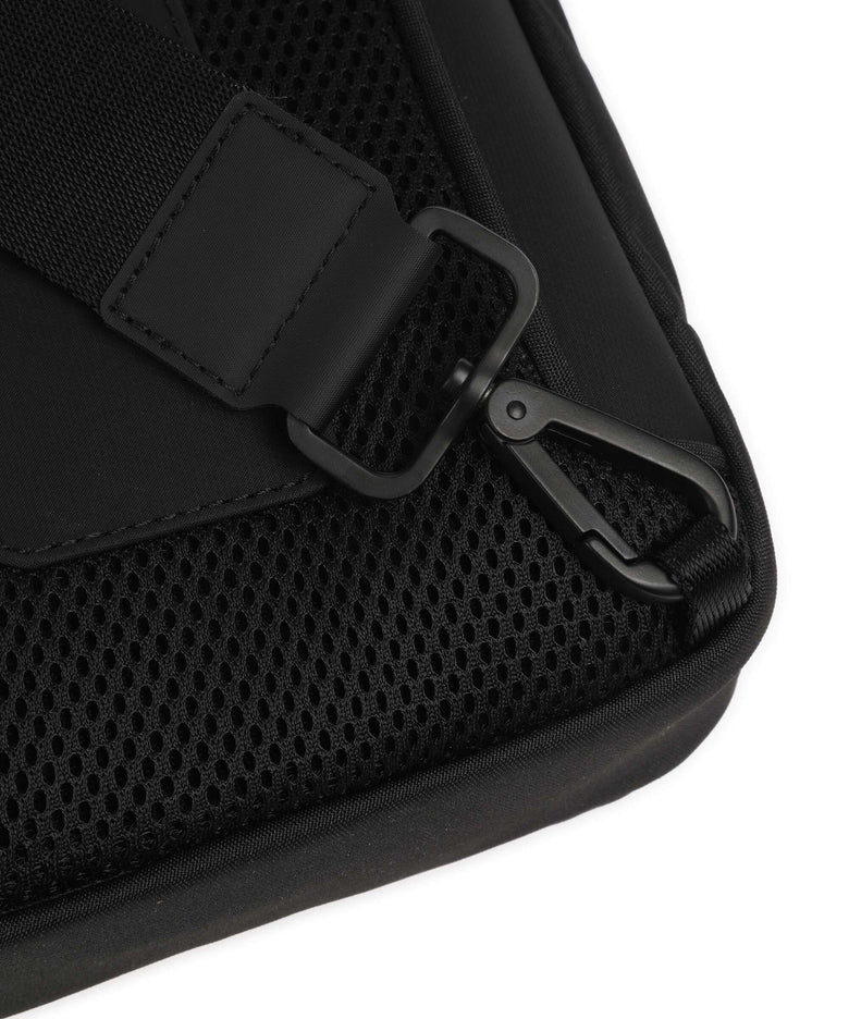 Victorinox Travel Essentials Sling bag black