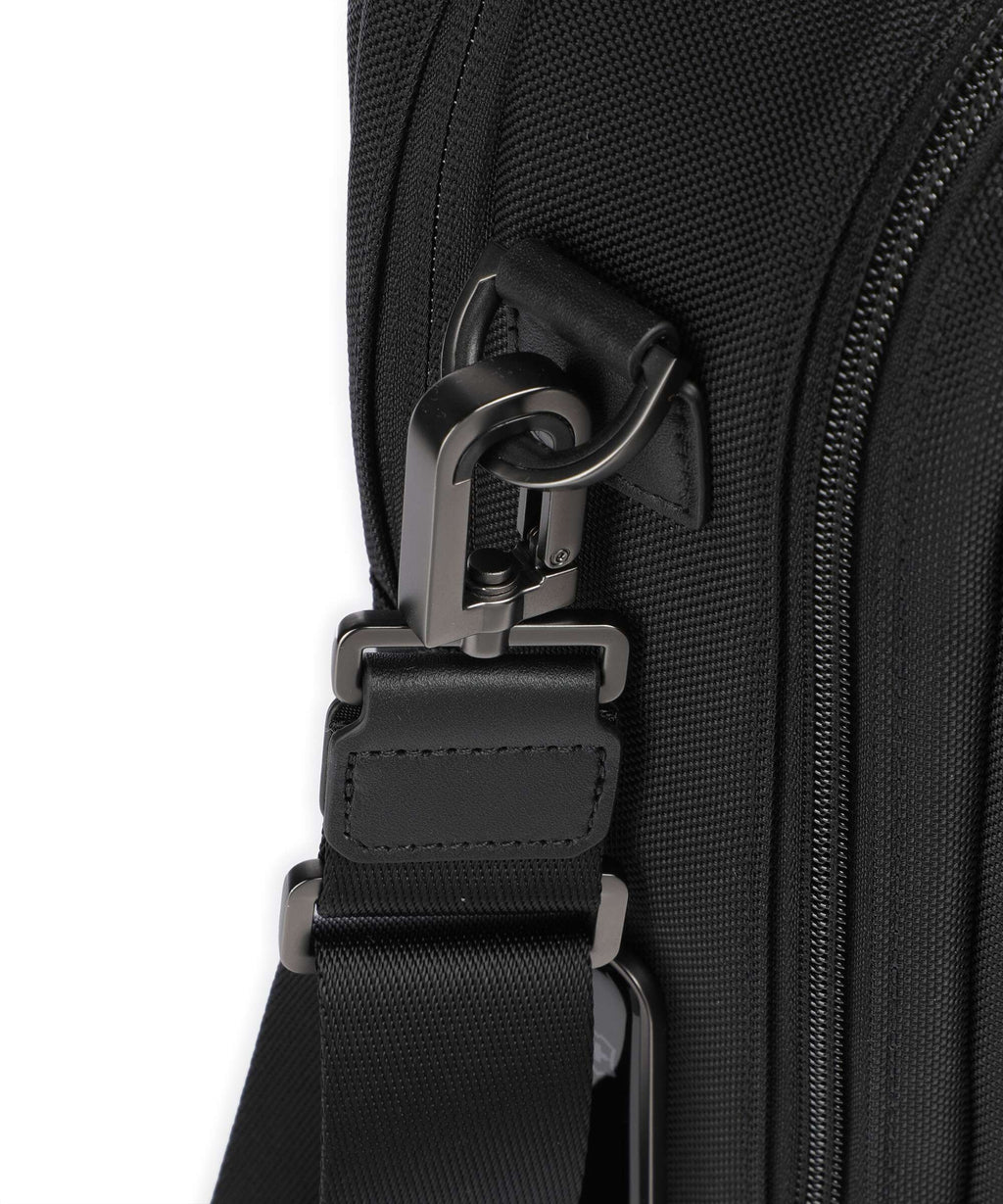 Victorinox Mythic Deluxe Briefcase black