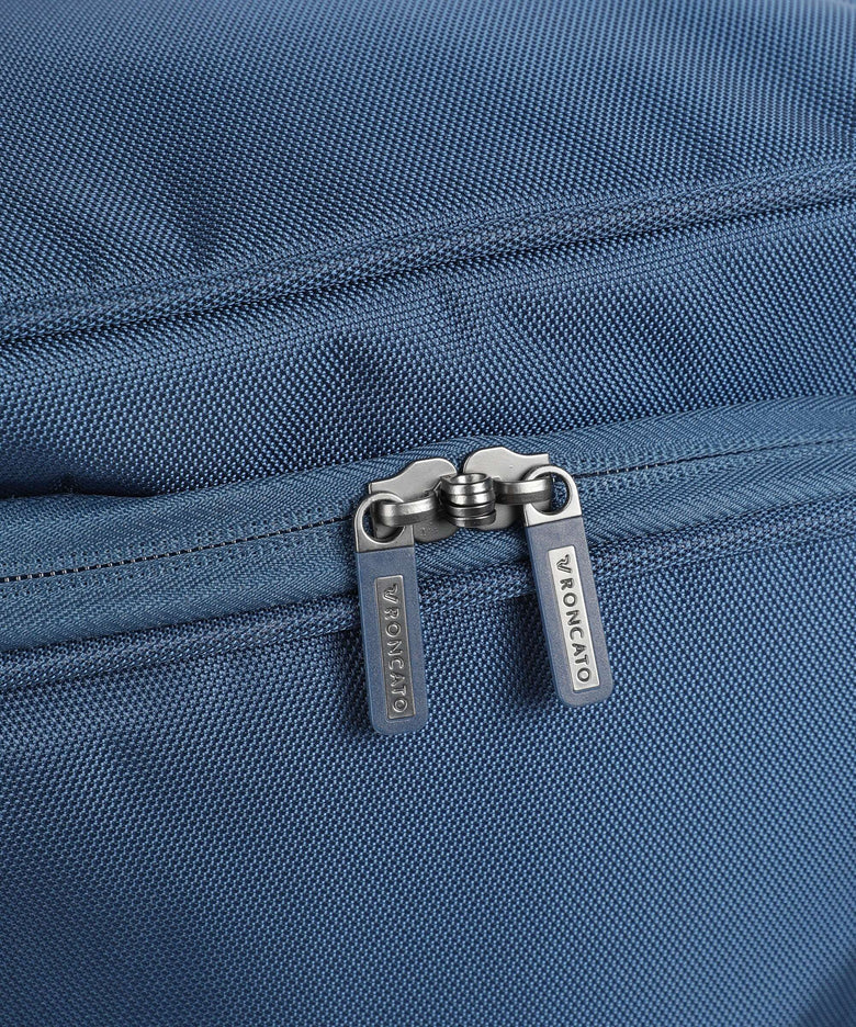 Roncato Gateway Travel bag with wheels blue