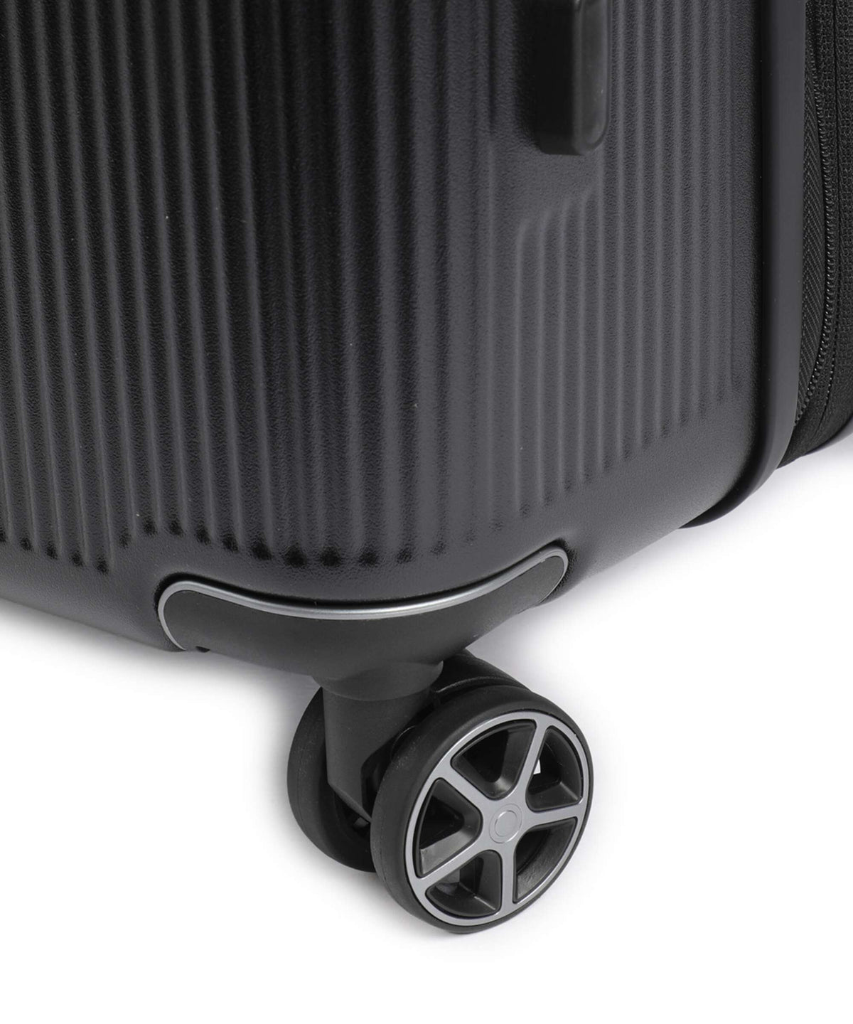 Roncato Airglam 2.0 Spinner (4 wheels) nero