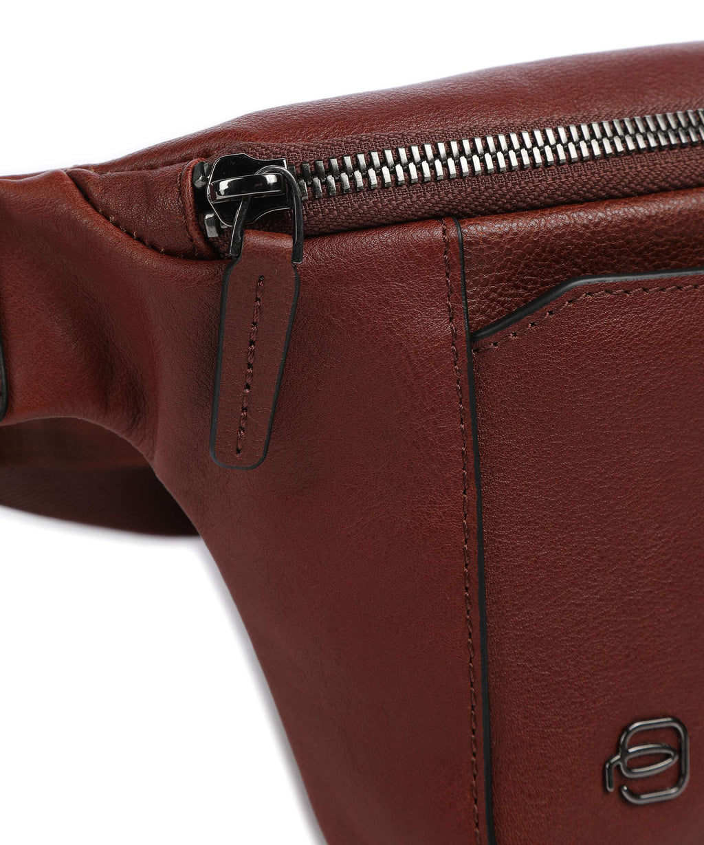 Piquadro Black Square Belt bag tobacco