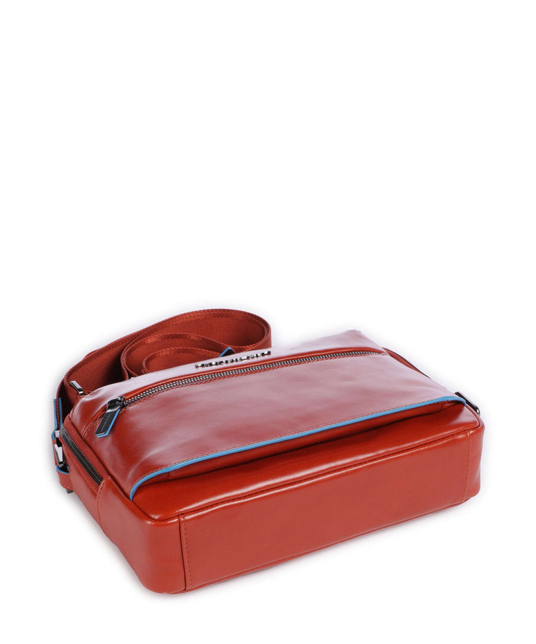Piquadro Blue Square Crossbody bag tabacco