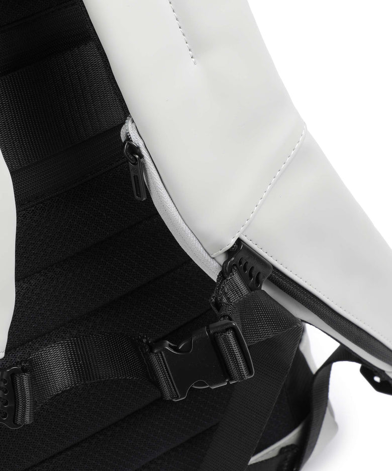 Piquadro Corner 2.0 Rolltop backpack white