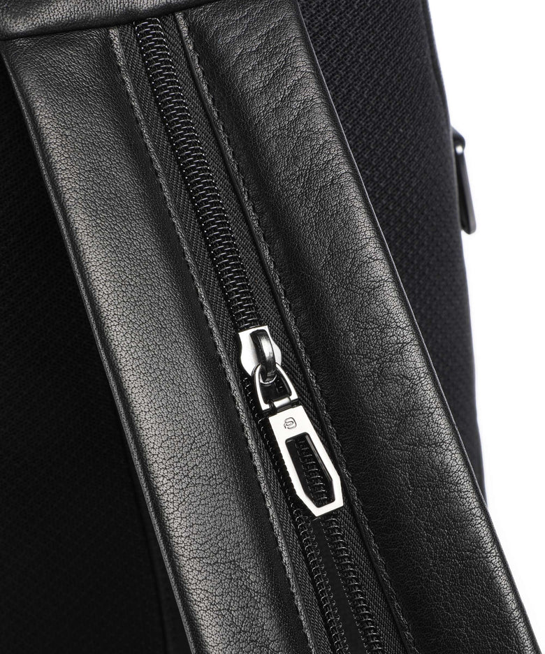Piquadro Solm Sling bag black