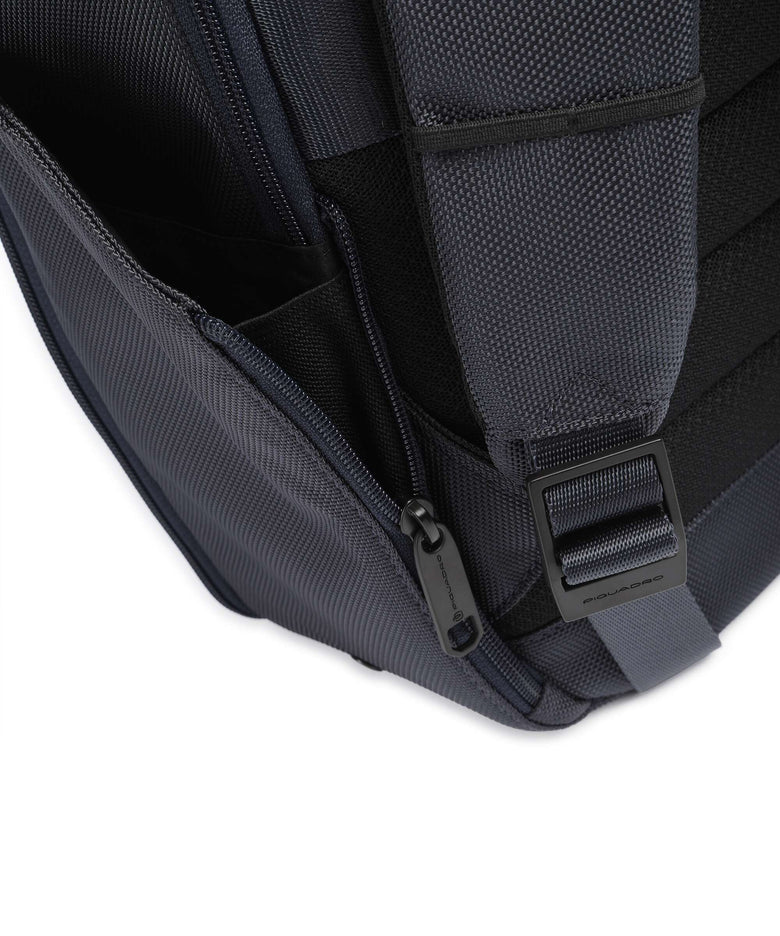 Piquadro Lyss Ryanair Travel backpack blue