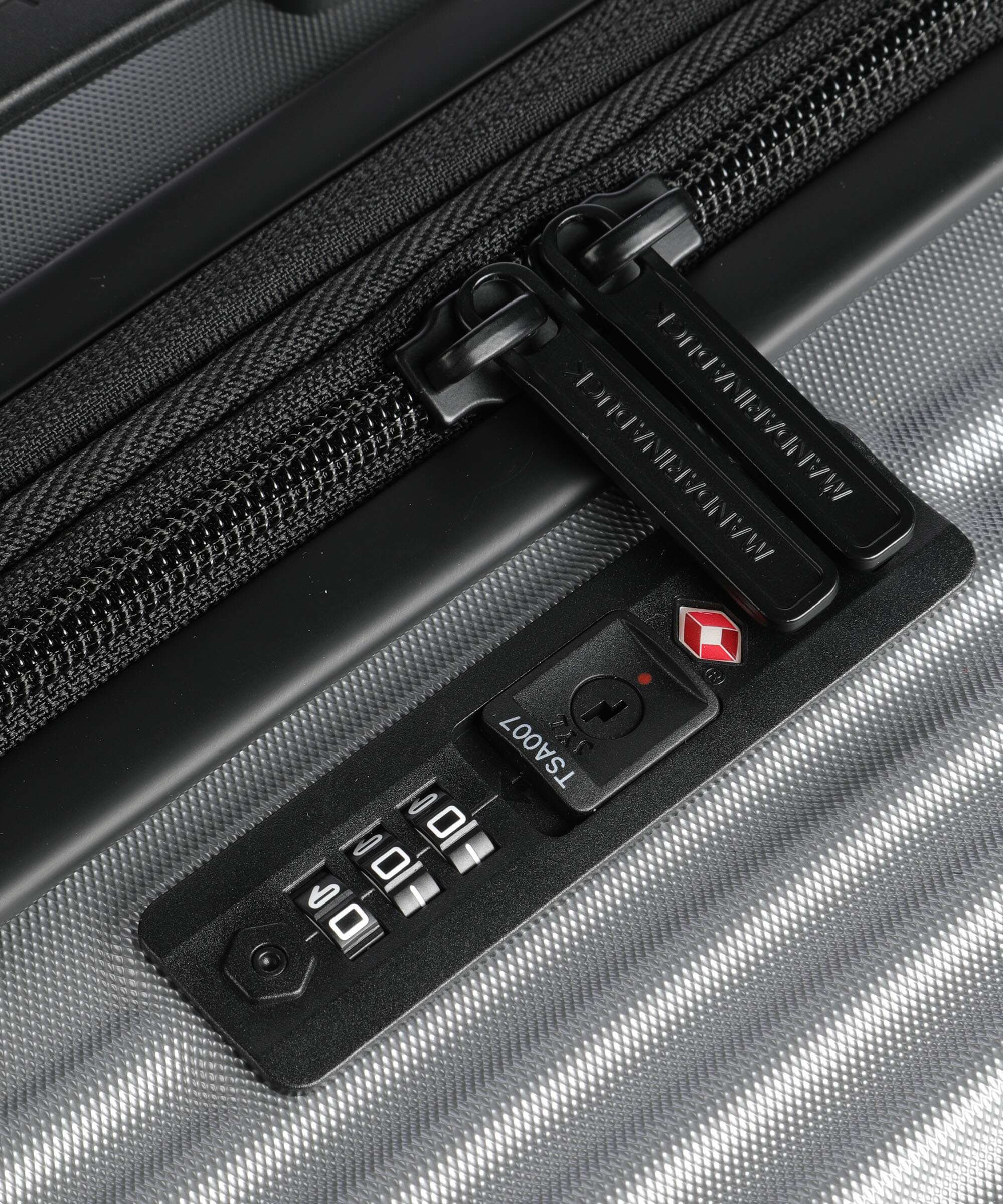 Mandarina Duck Tank Case Spinner (4 wheels) grigio