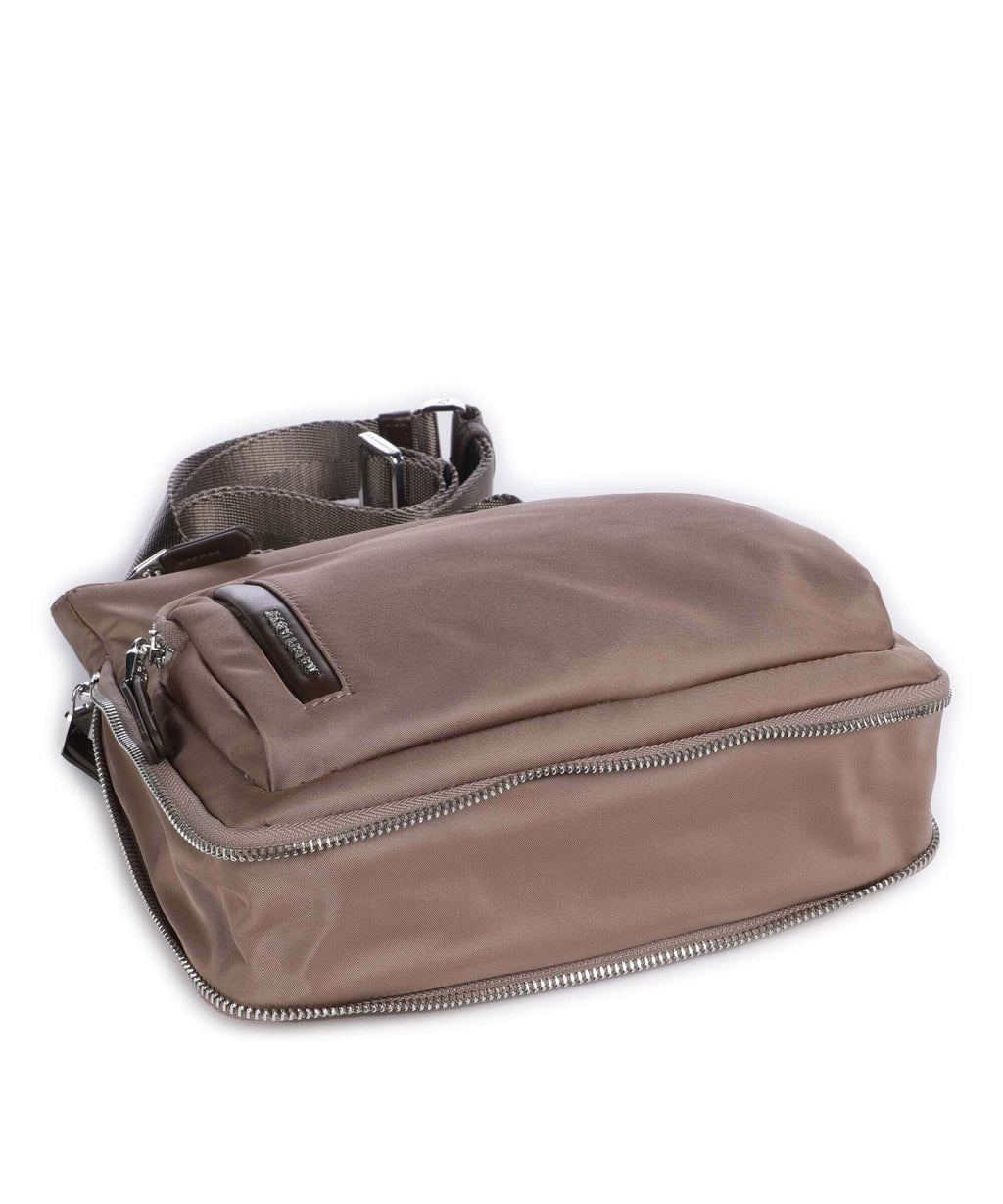 Mandarina Duck Hunter Crossbody bag beaver