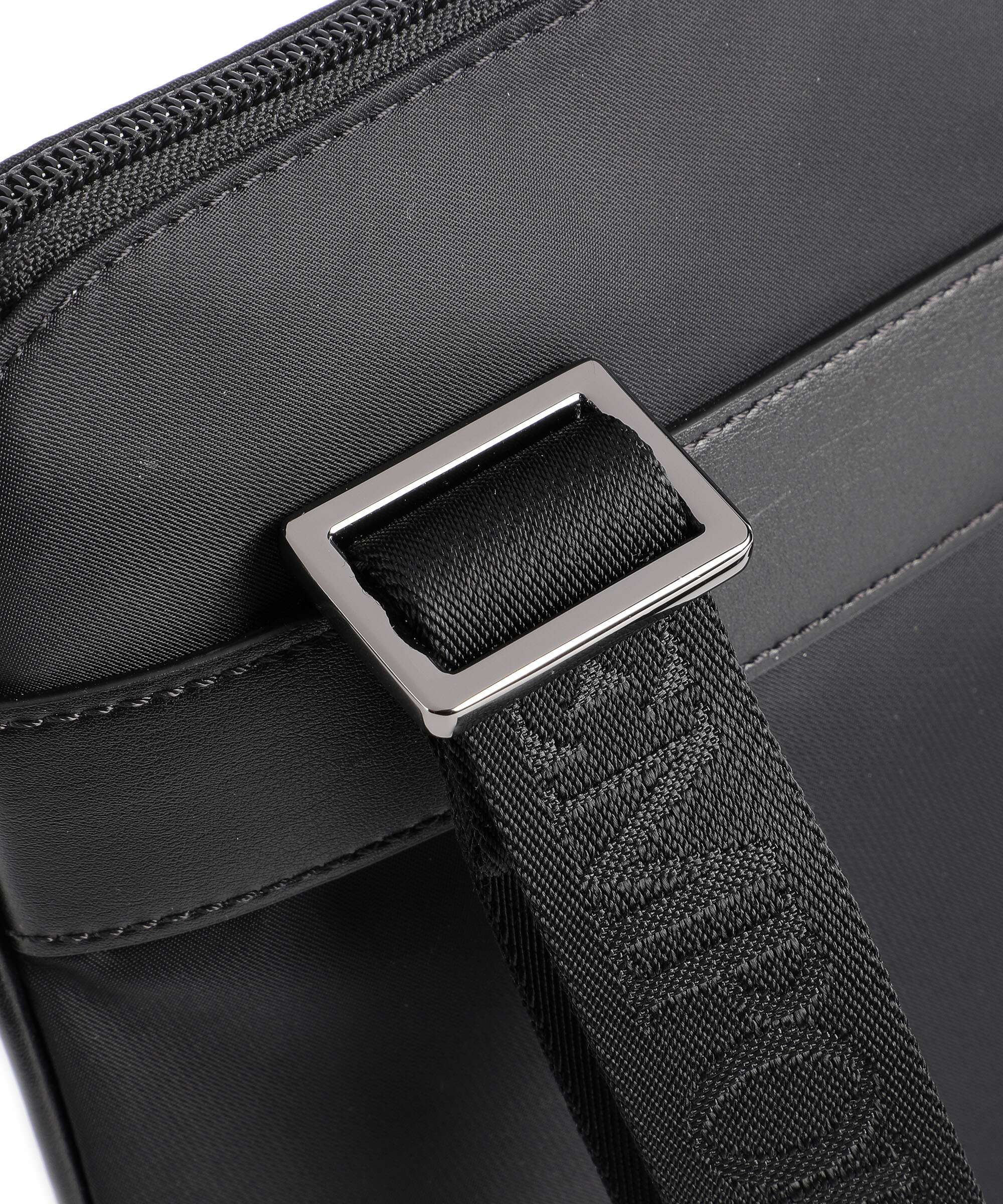 Emporio Armani Crossbody bag nero