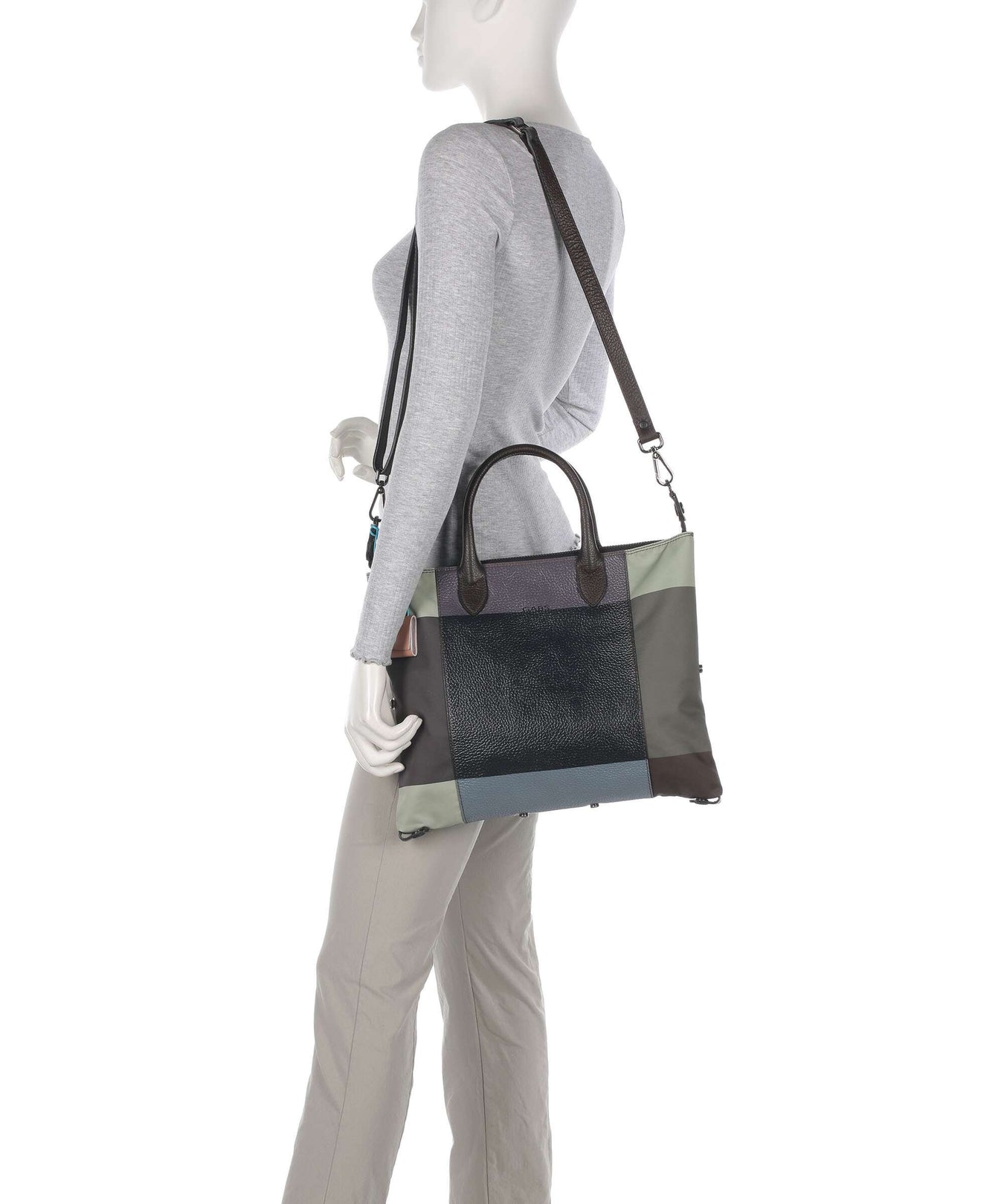 Gabs G3 Plus M Backpack bag dogs in love