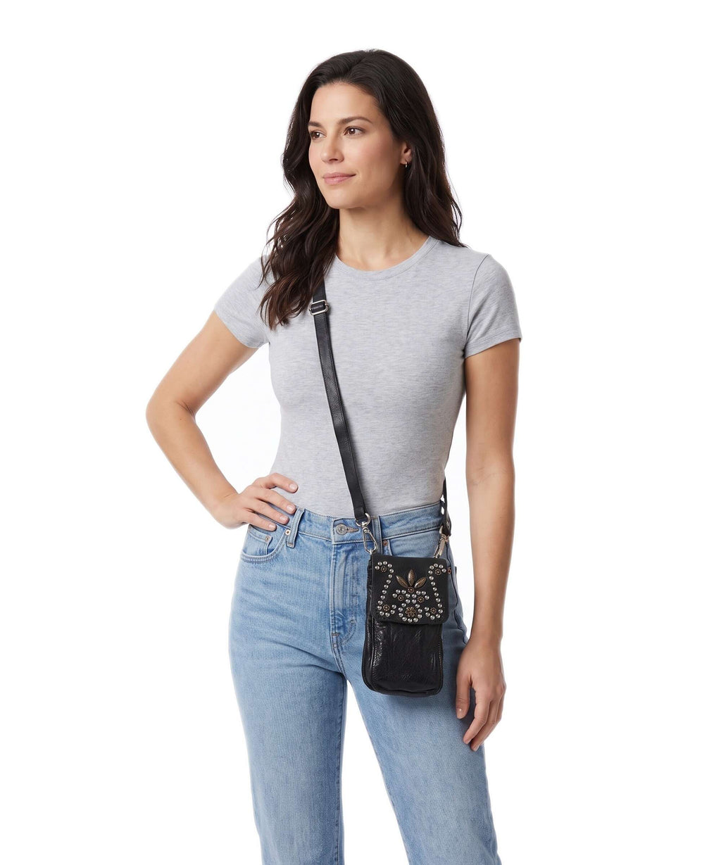 Campomaggi Phone bag black