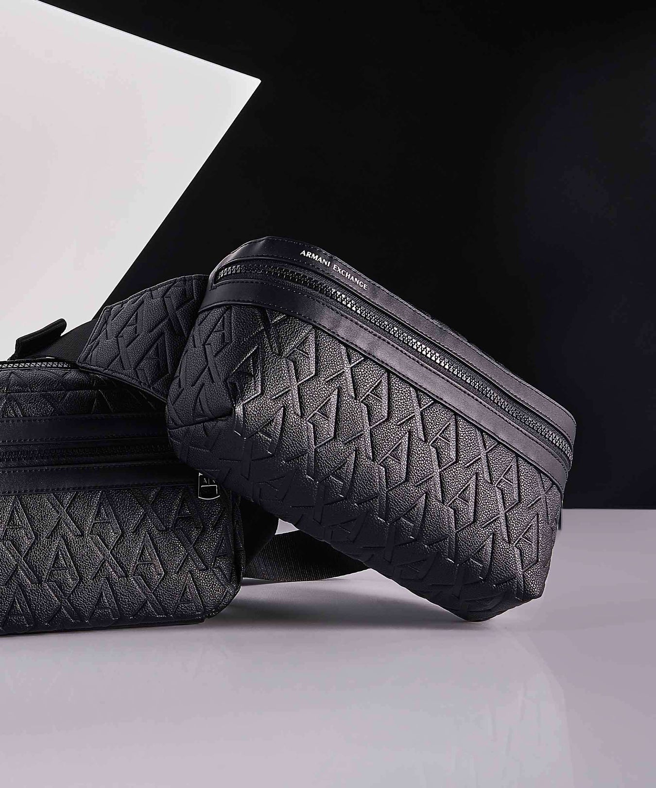 Armani Exchange Liam Fanny pack black