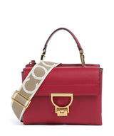 Coccinelle Arlettis Signature Sac bandoulière sangria