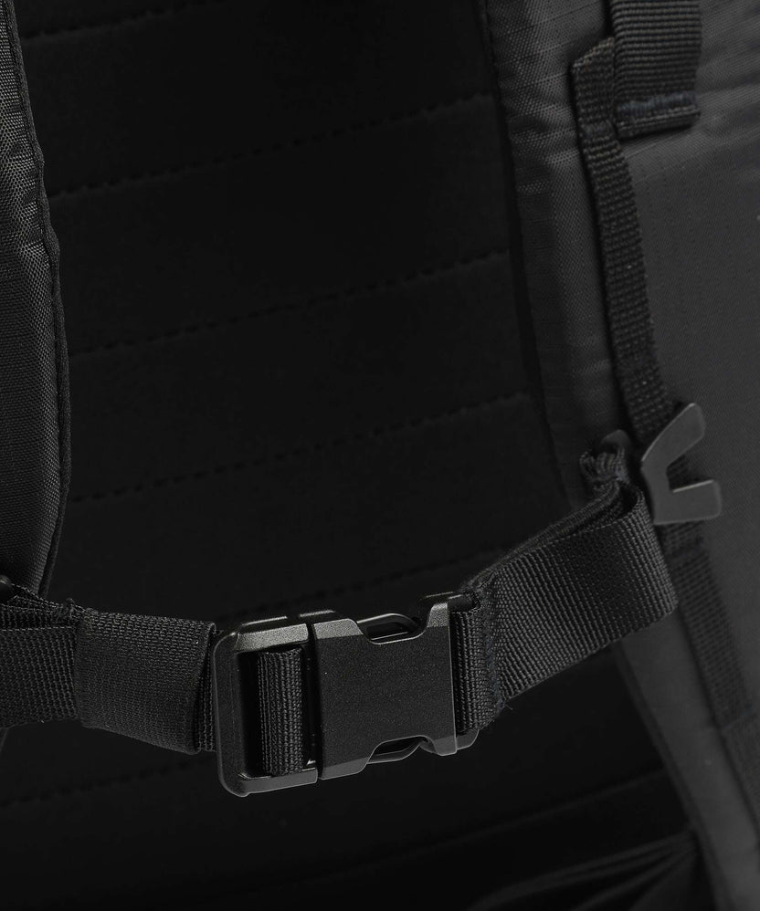 Topo Designs Mountain 16L Backpack black