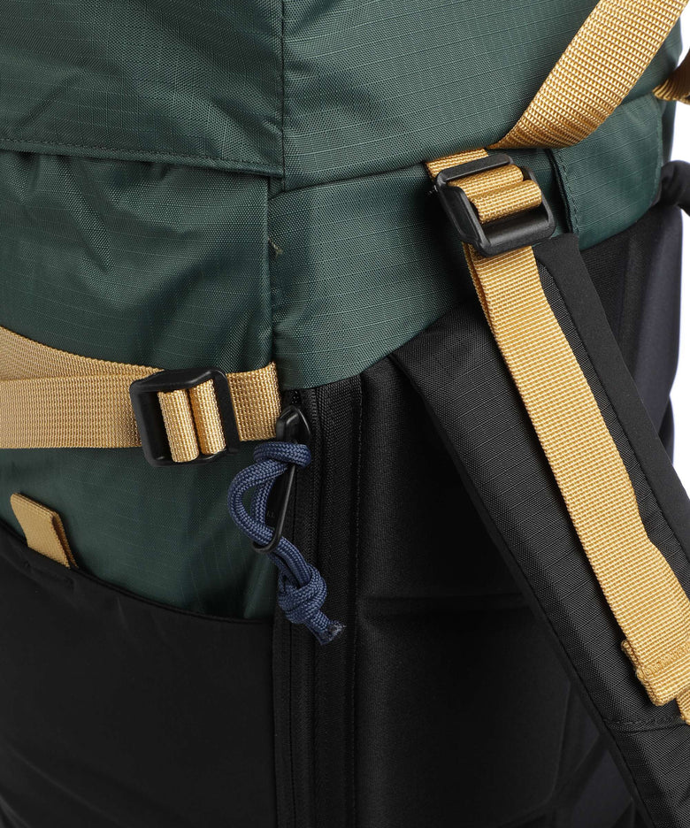 Topo Designs Rover Trail 22 Hiking backpack forest/goldenrod