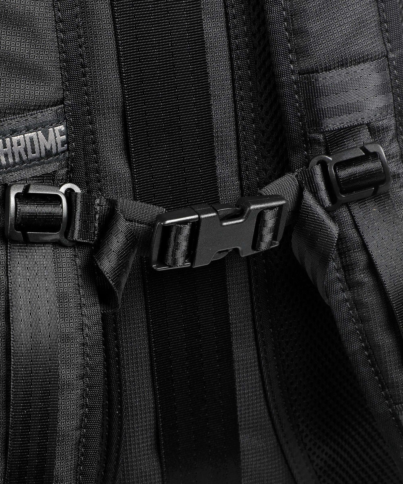 Chrome Ruckas 23L Backpack black