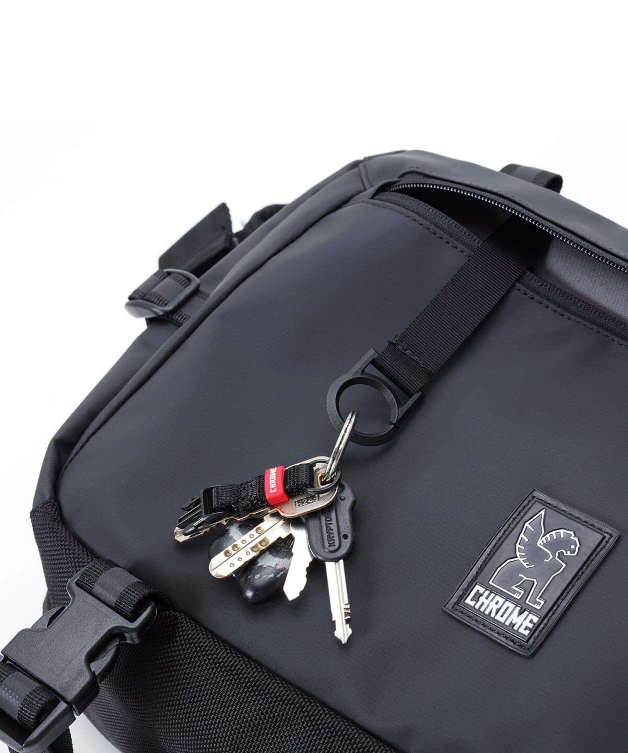 Chrome Kadet Max Crossbody bag black tarp
