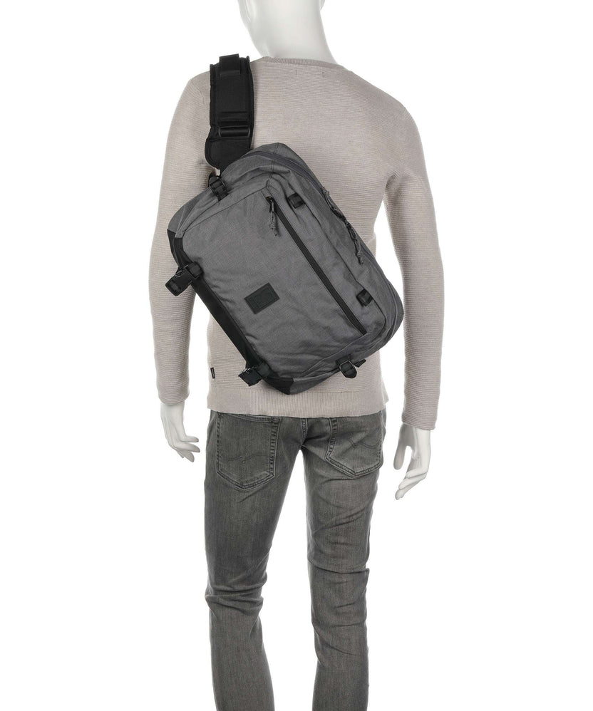 Chrome Kadet Max Fanny pack sage