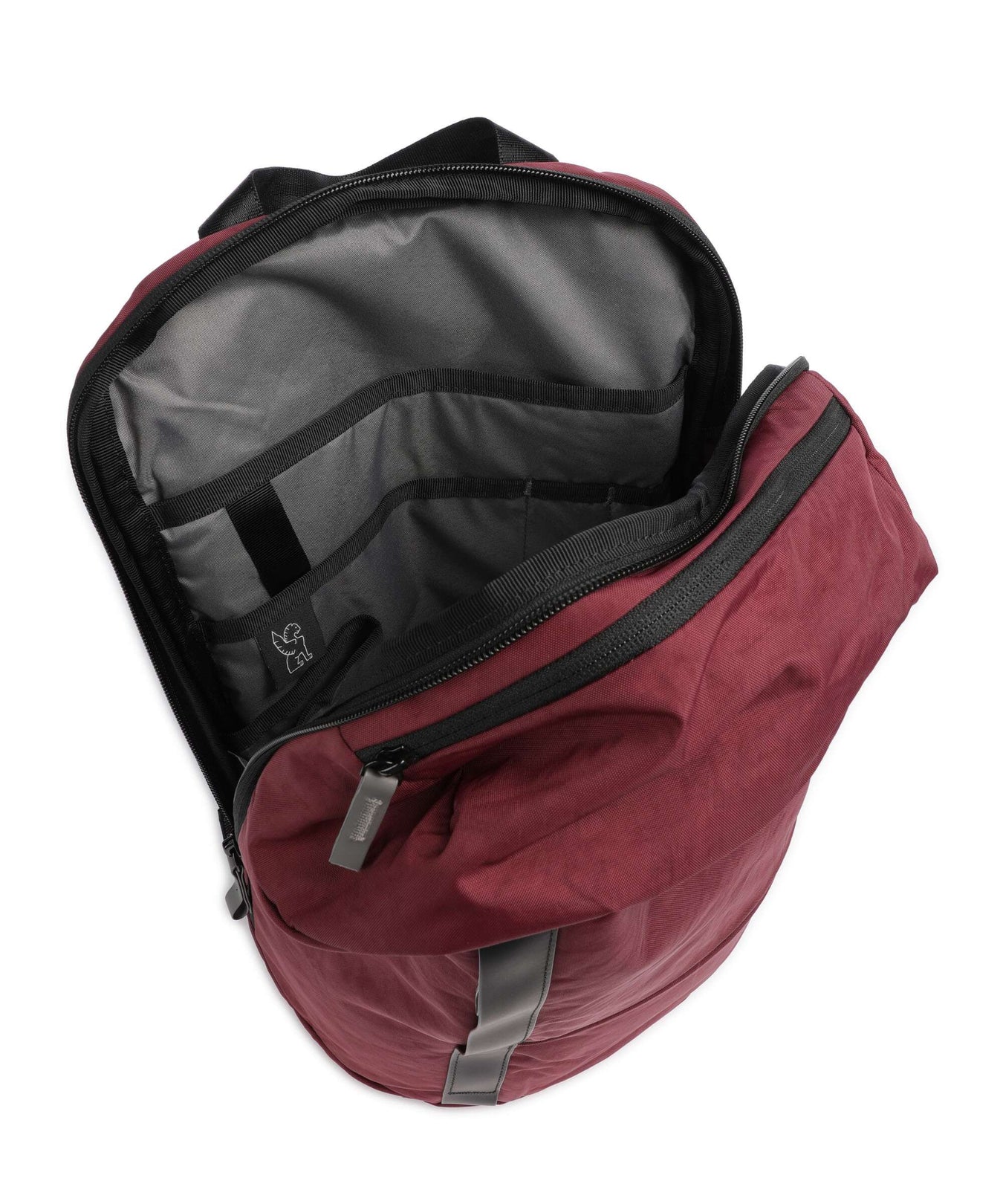 Chrome District Collection Camden 16L Backpack royale