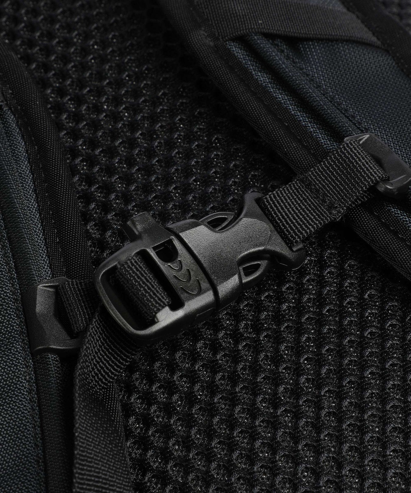 Osprey Farpoint Fairview Backpack black