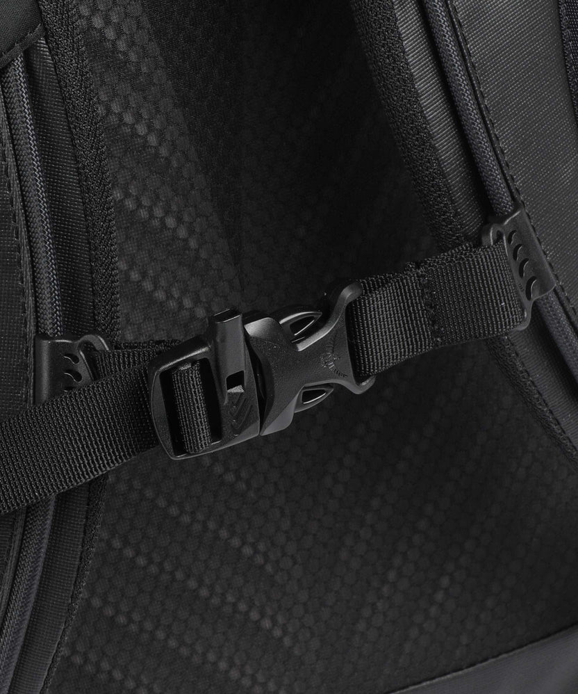 Osprey Transporter Backpack raven black