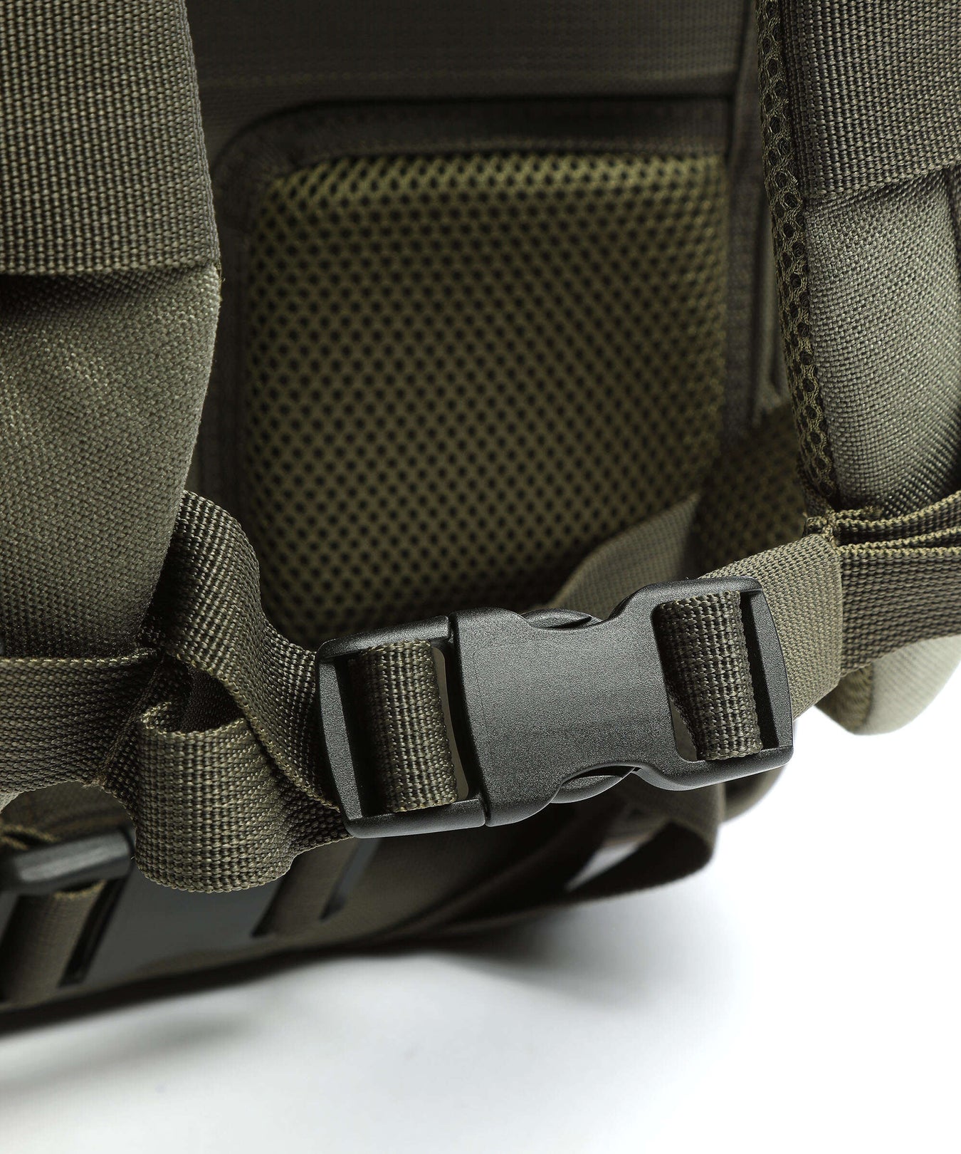 Aleon Classic 17 Backpack bronze