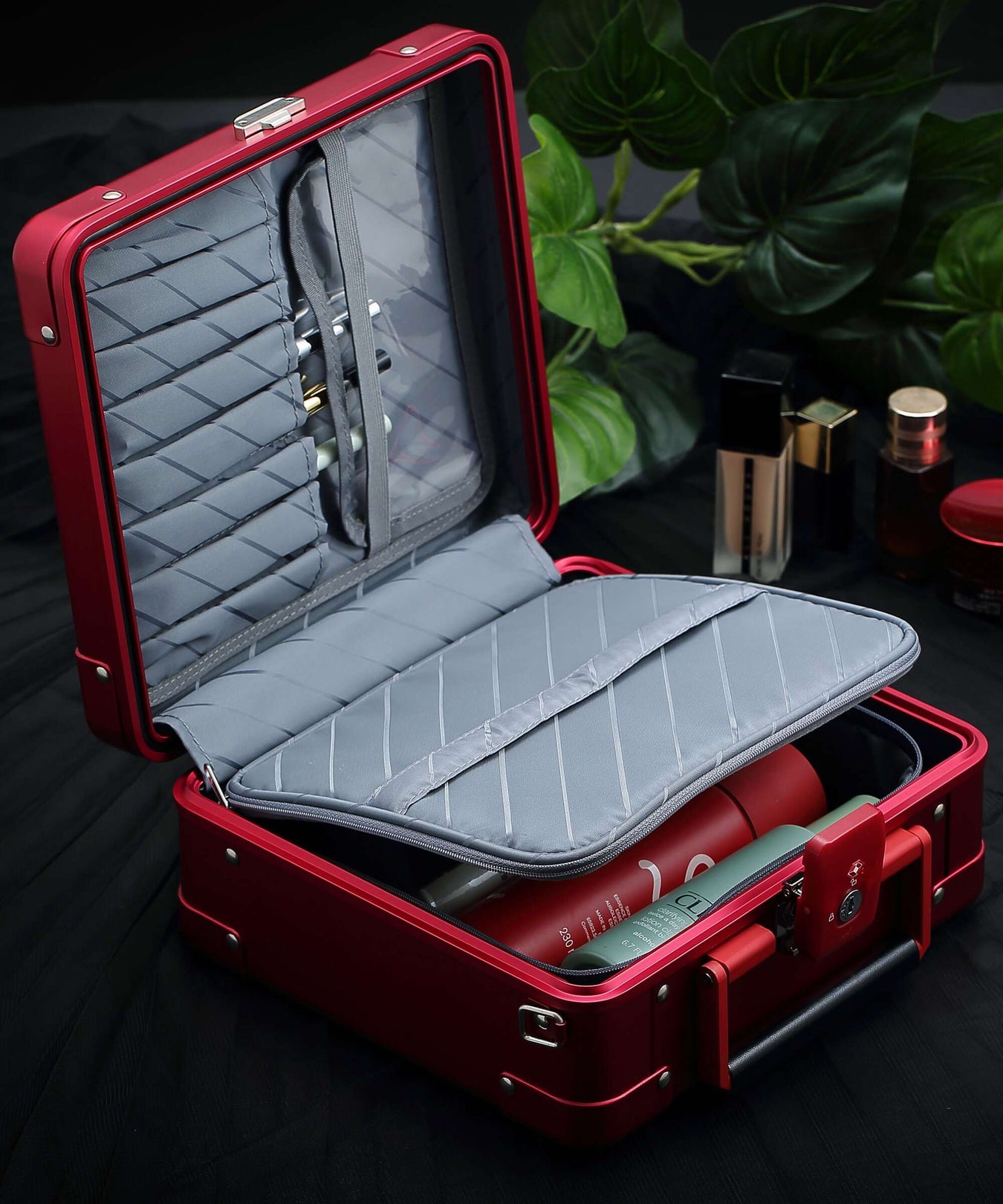 Aleon Classic 10 Diversity Beauty case ruby