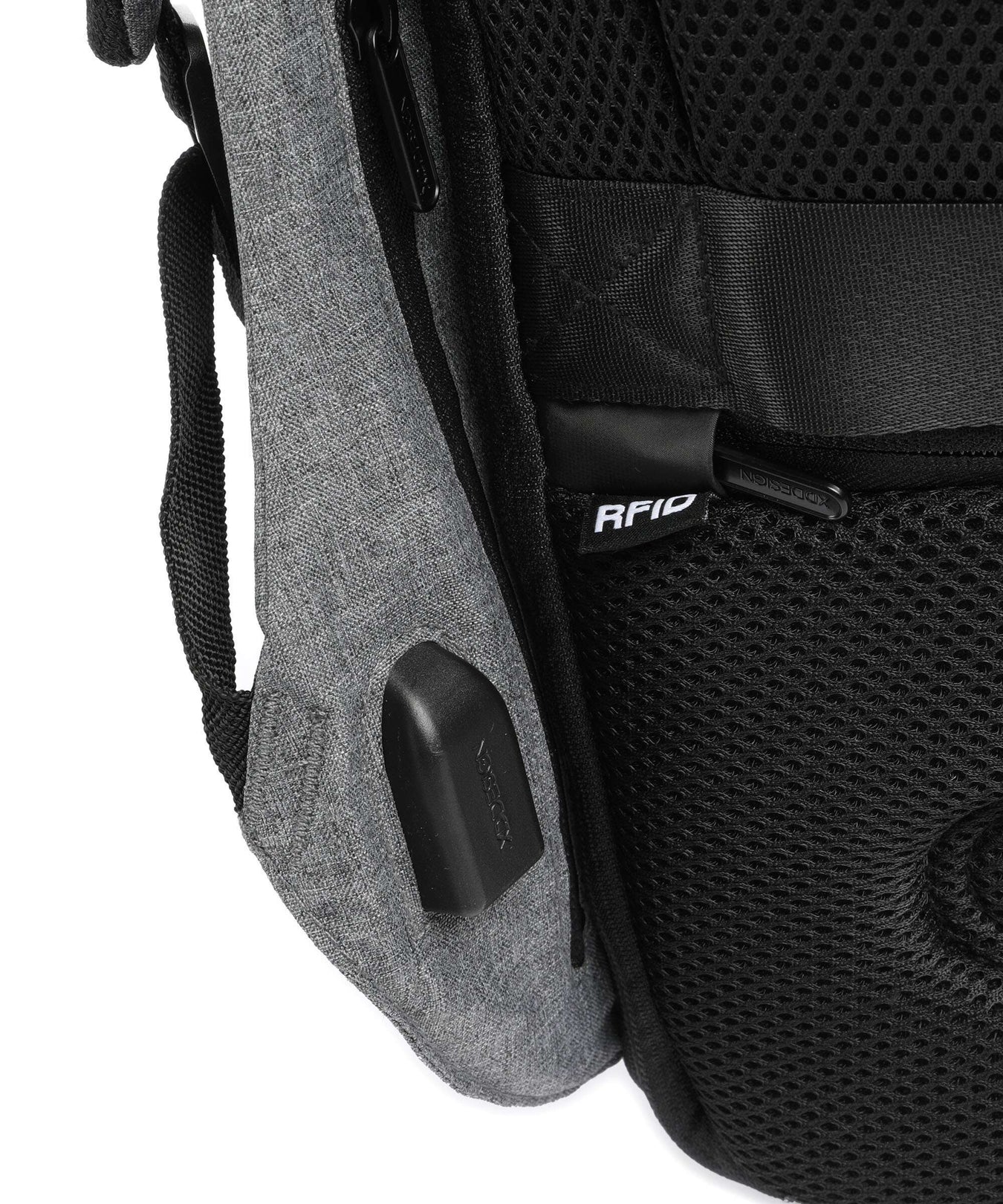 XD Design Bobby Hero XL Backpack grey