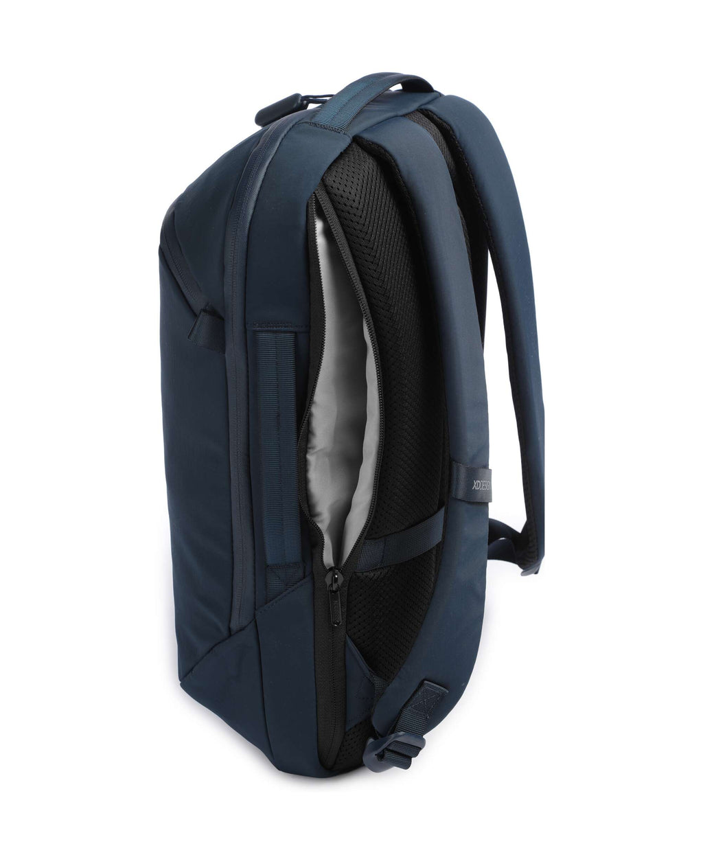 XD Design Bobby Air Laptop backpack navy