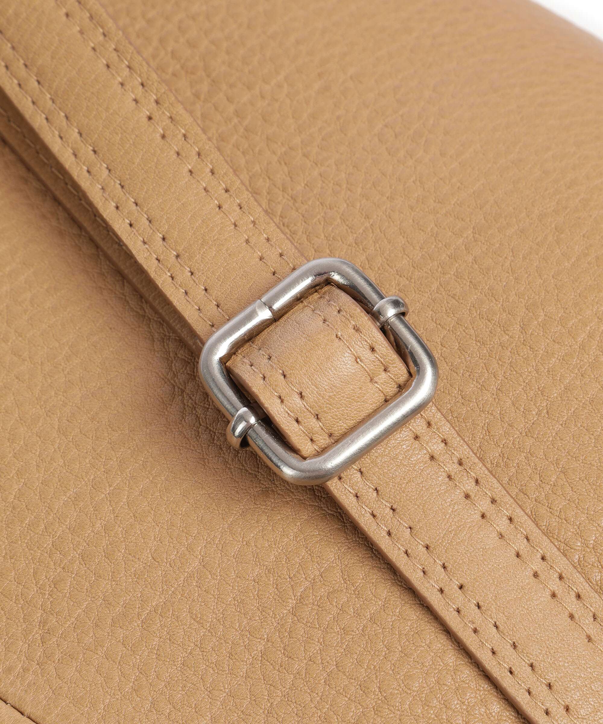 Burkely Soft Skylar Crossbody bag natural nude