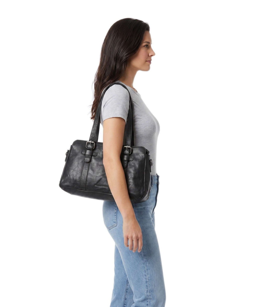 Spikes & Sparrow Bronco Shoulder bag black