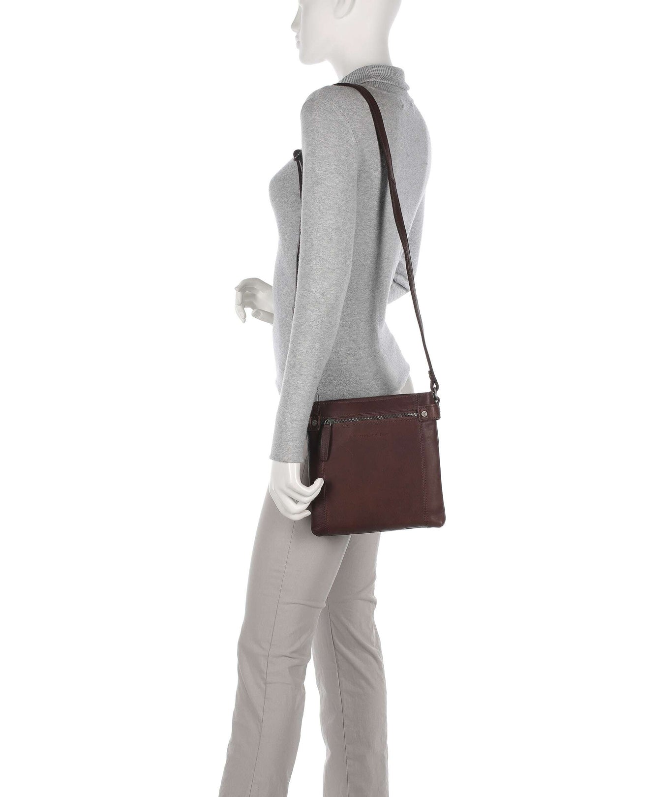 The Chesterfield Brand Cow Wax Pull Up Brandis Crossbody bag brown