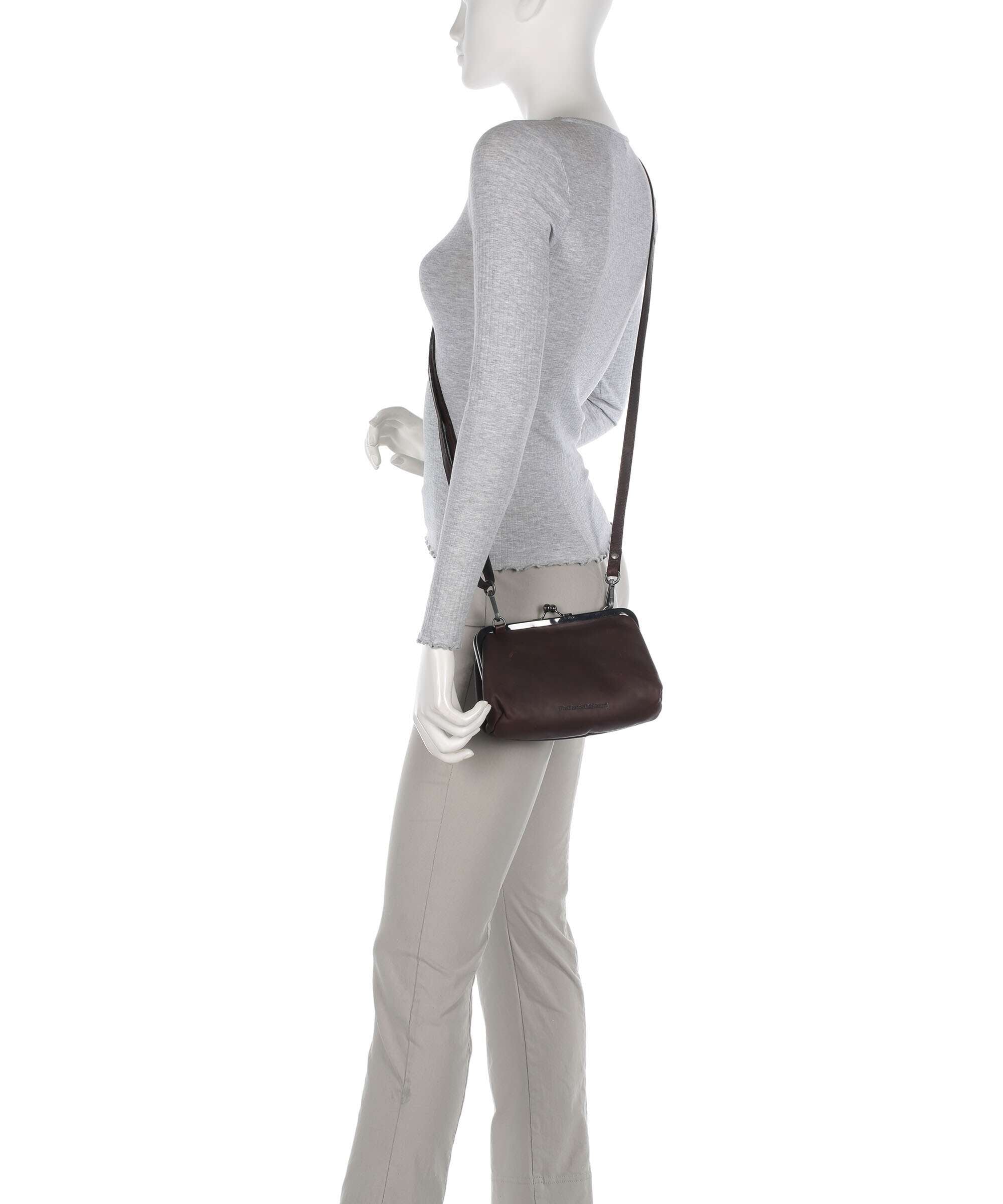 The Chesterfield Brand Cow Wax Pull Up Andrade Shoulder bag brown