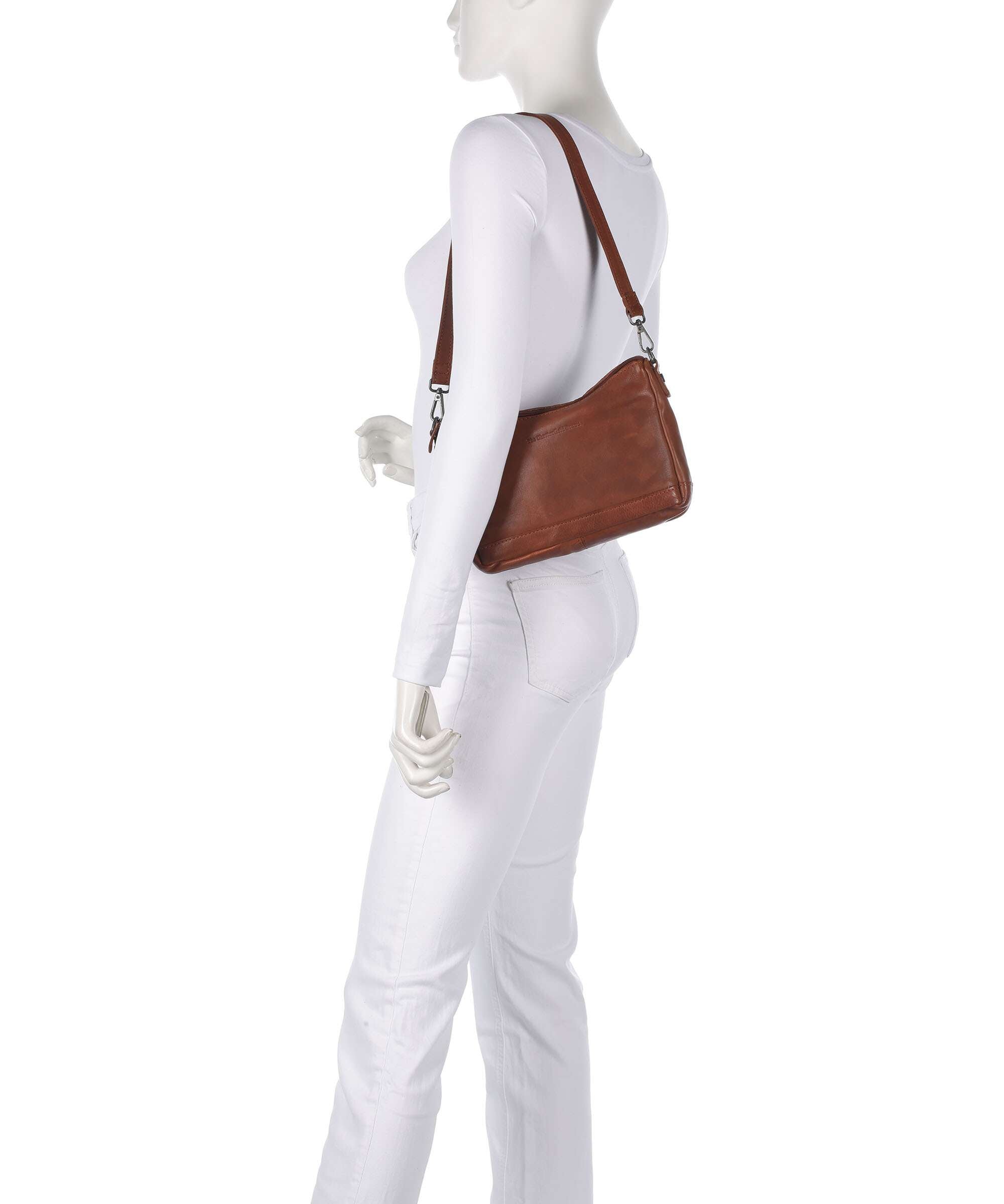 The Chesterfield Brand Washed Waxed Cow Irving Shoulder bag cognac