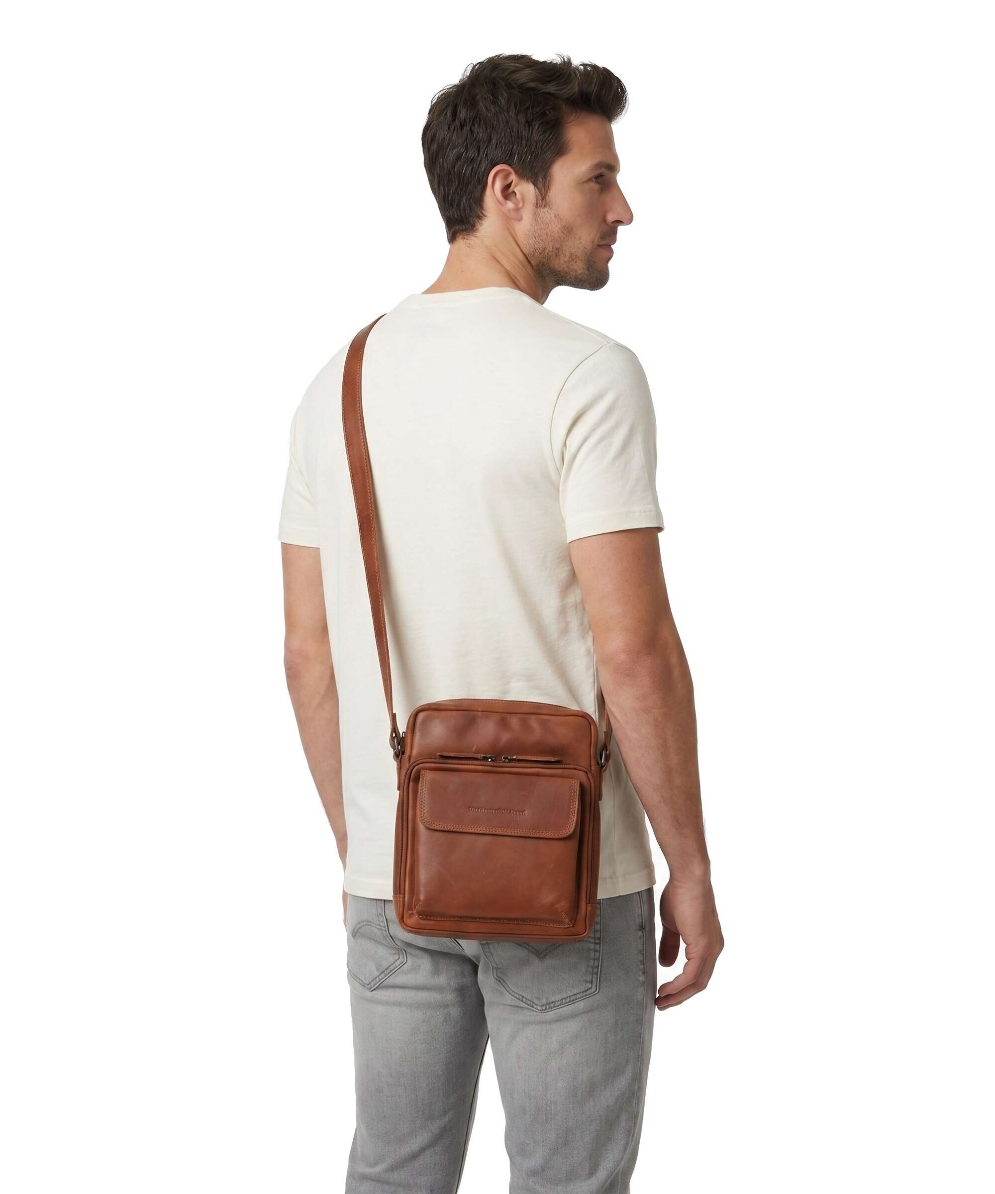 The Chesterfield Brand Wax Pull Up Cow Montira Crossbody bag cognac