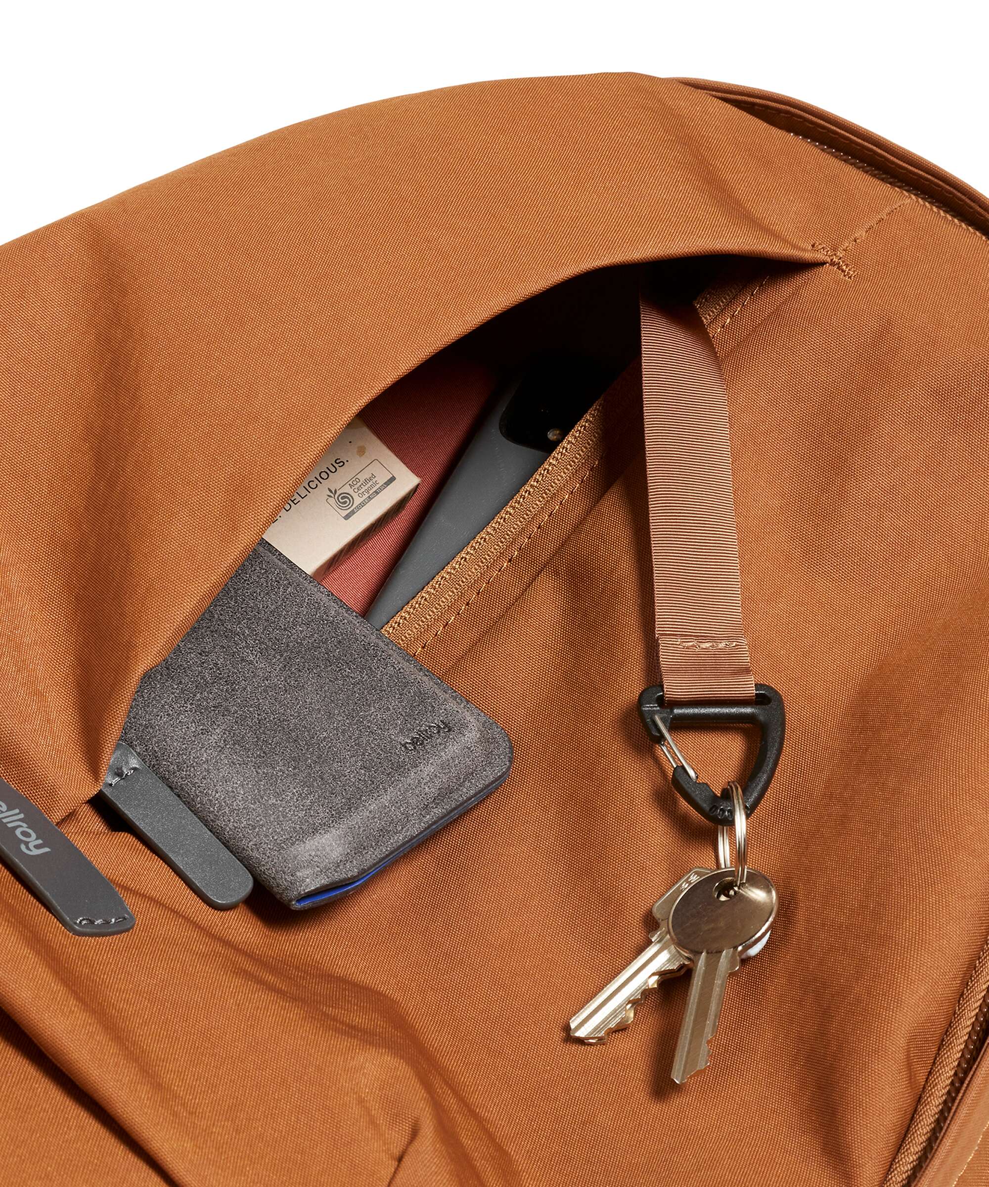 Bellroy Classic 24 Plus Backpack bronze